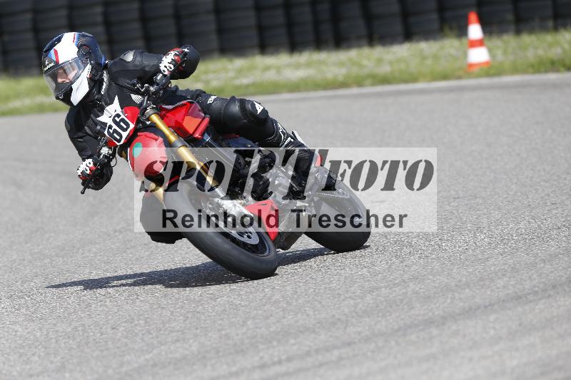 /15 13.05.2025 Max Racing ADR/Gruppe gruen/66